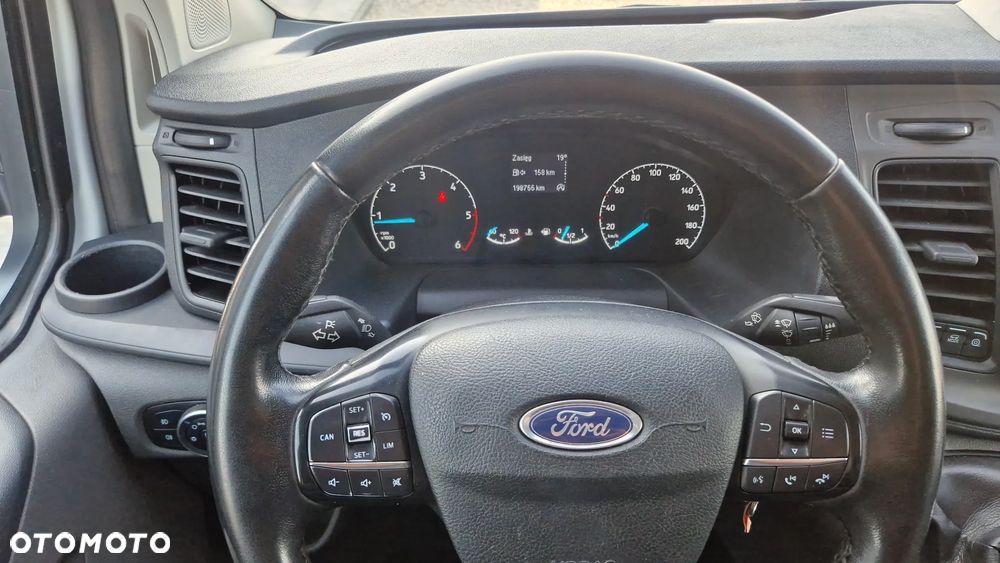 Ford TRANSIT CUSTOM - 14