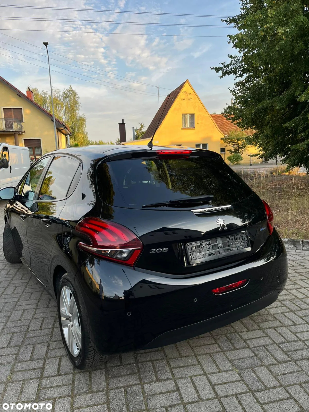 Peugeot 208 PureTech 82 Style - 6