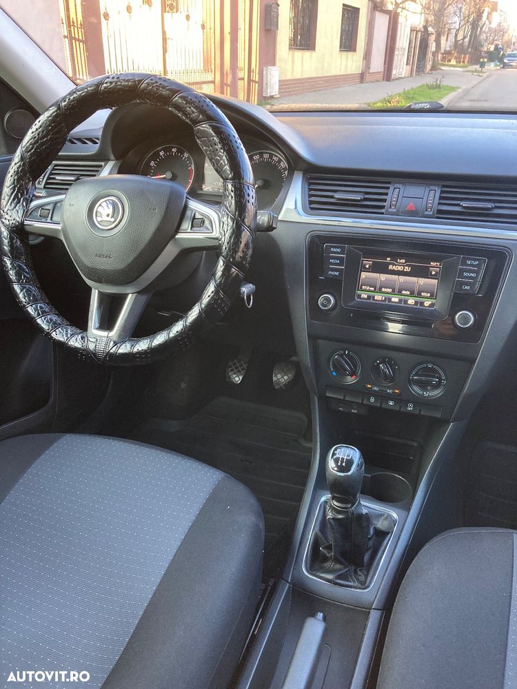 Skoda RAPID 1.2 TSI Ambition - 9