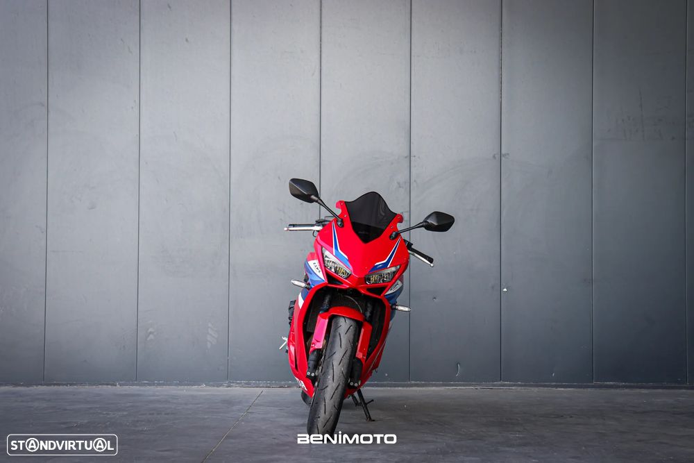 Honda CBR 650RR - 2