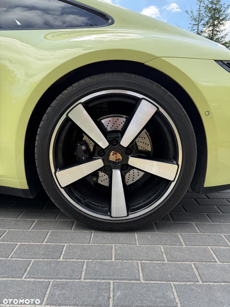 Porsche 911 Carrera PDK - 29