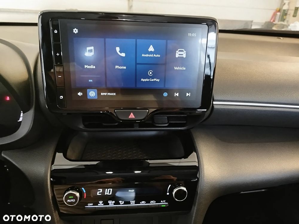 Toyota Yaris Cross Hybrid 1.5 Comfort - 20