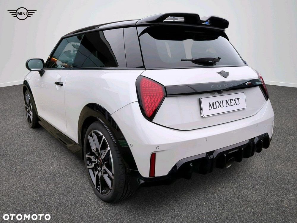 MINI John Cooper Works - 7