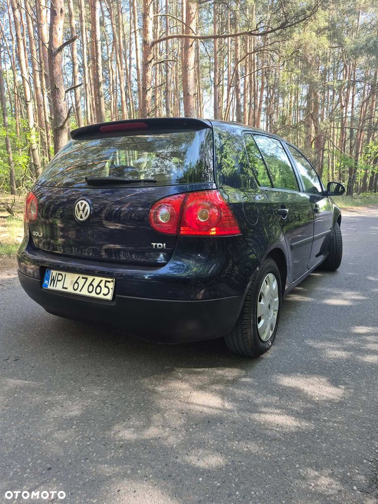 Volkswagen Golf - 3