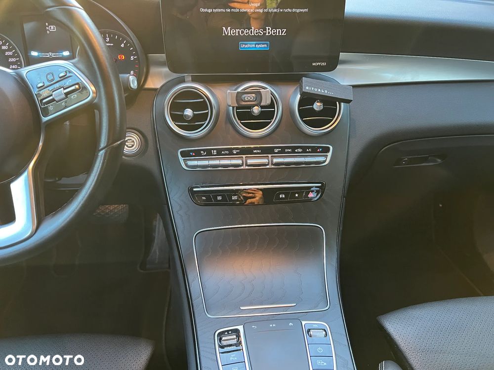 Mercedes-Benz GLC 200 d 4-Matic - 30