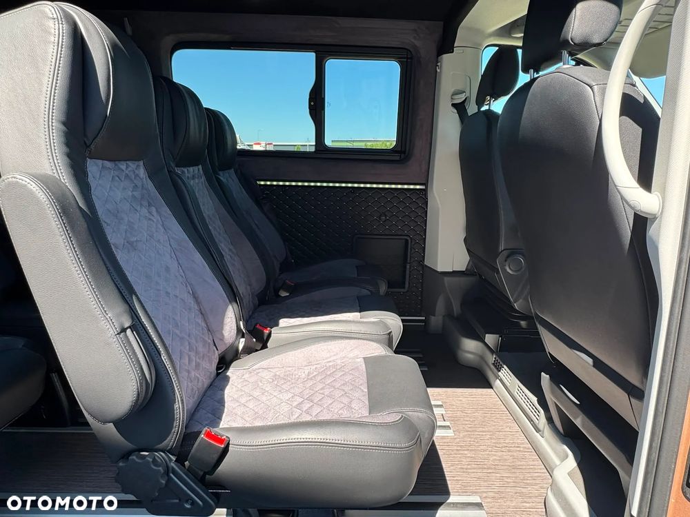 MAN TGE 3.180 KOMBI DEMO 8-osobowy - 17
