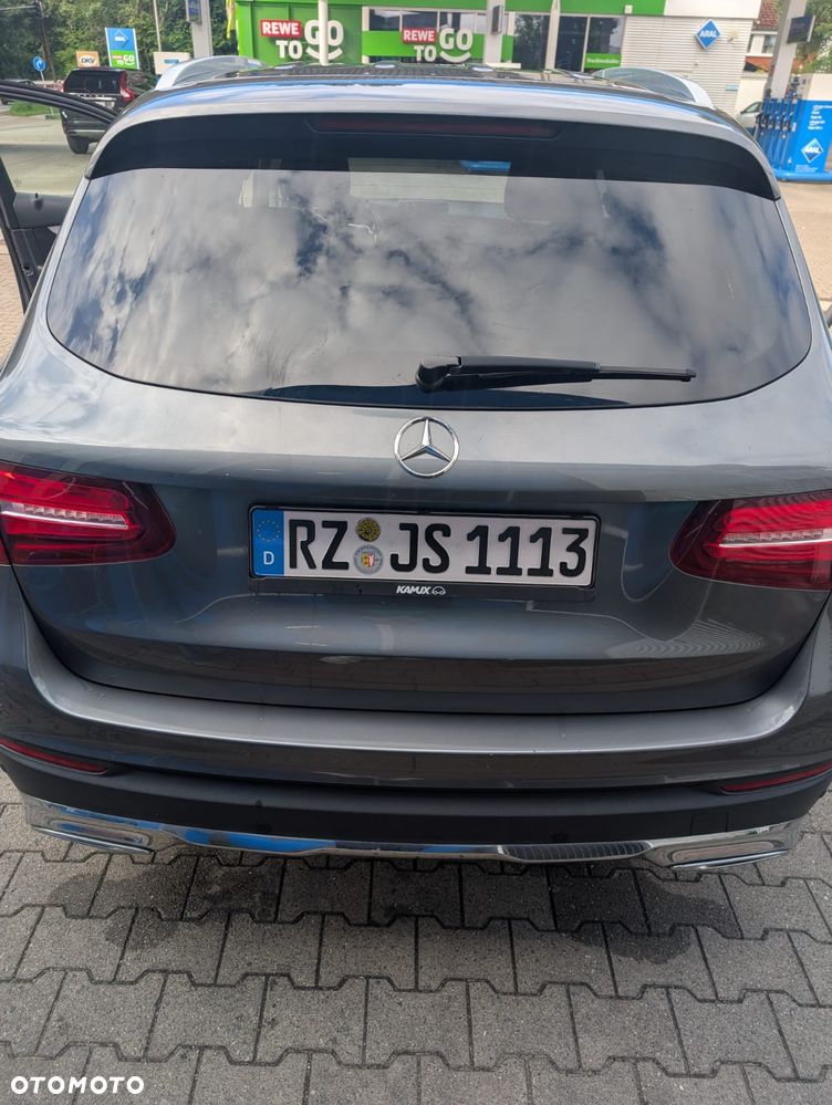 Mercedes-Benz Glc 2017 photo 2
