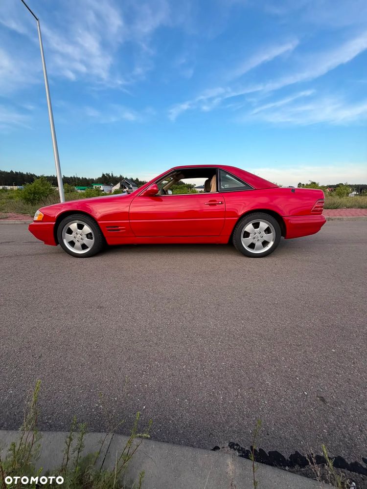 Mercedes-Benz SL - 17