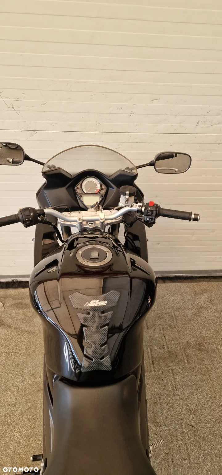 Suzuki SV - 30