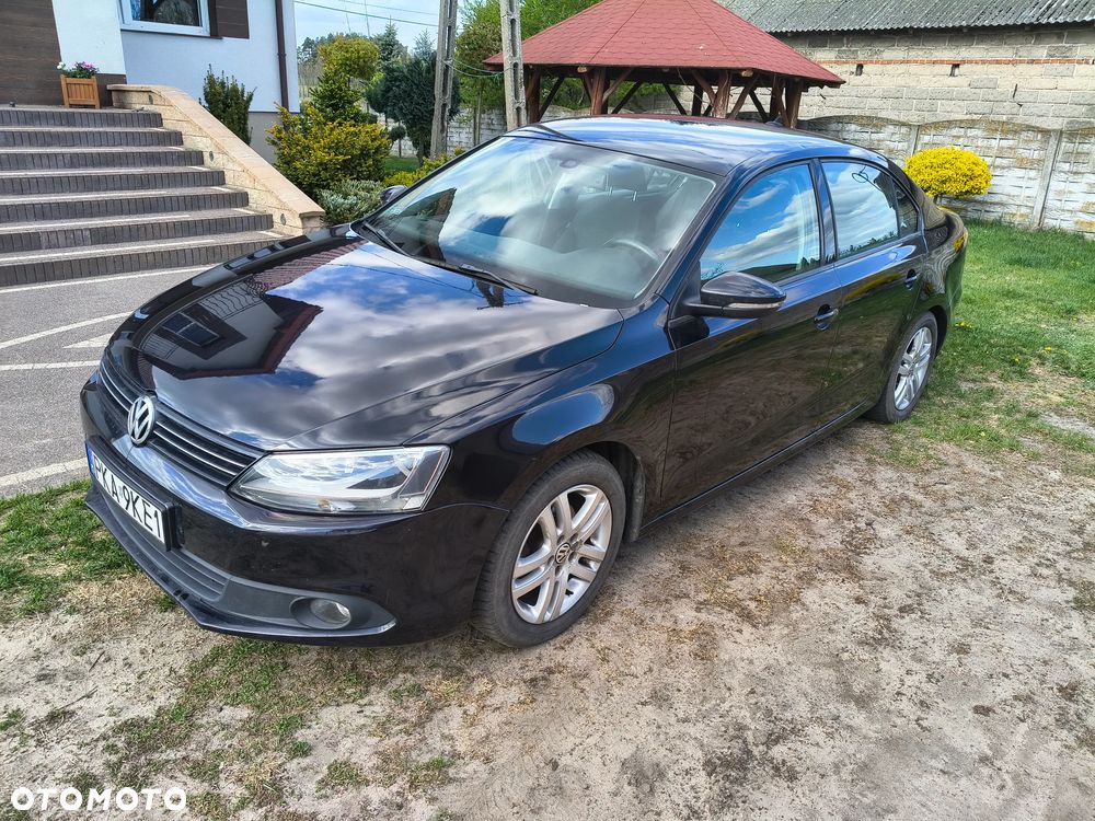 Volkswagen Jetta 1.6 TDI Comfortline Optimum - 4