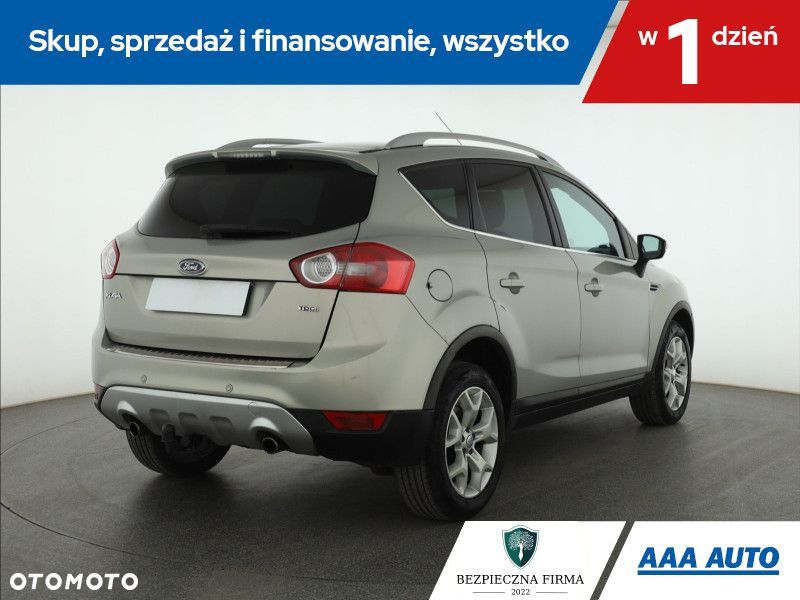 Ford Kuga - 7