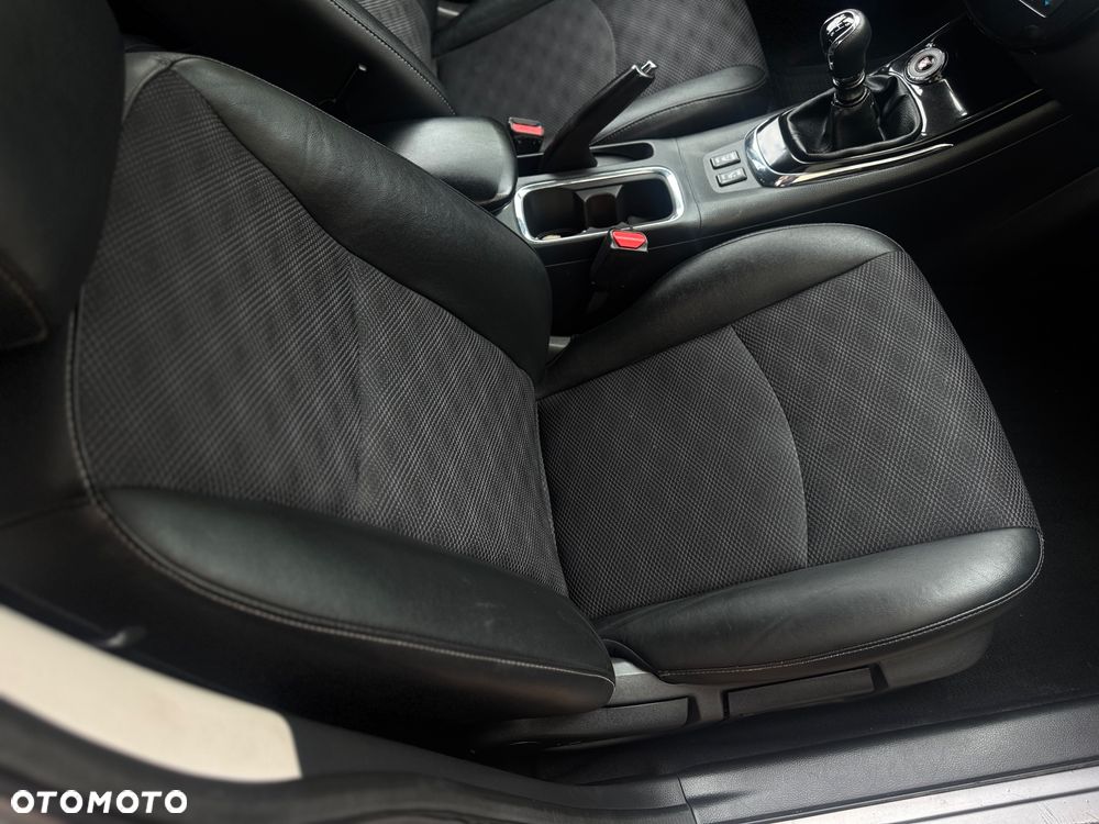 Nissan Pulsar 1.2 DIG-T Tekna - 10