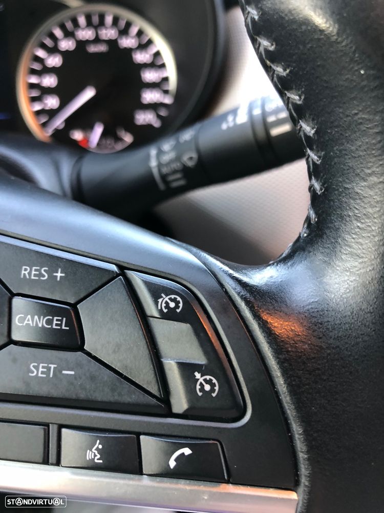 Nissan Micra 1.0 IG-T N-Connecta CVT - 33
