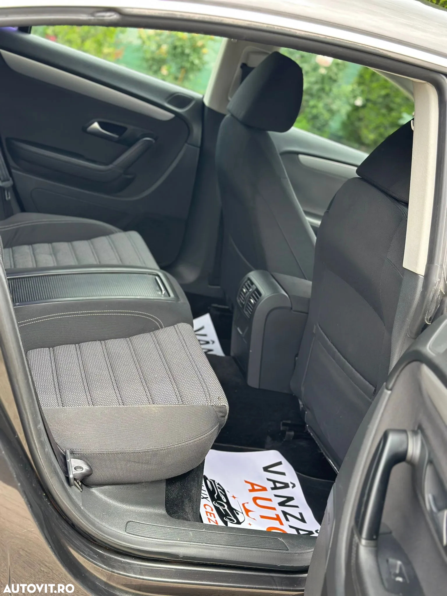 Volkswagen Passat CC 2.0 TDI BlueMotion Technology - 9