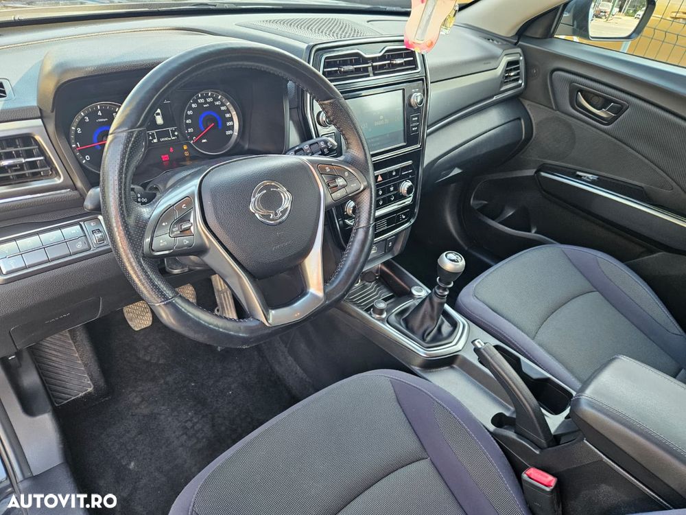 SsangYong Tivoli 1.5L GDI  Turbo STD Plus - 7