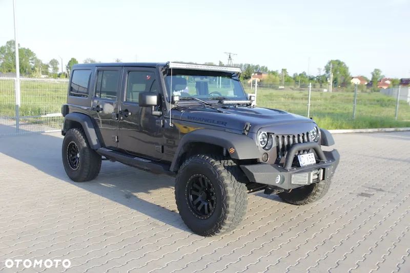 Jeep Wrangler - 6