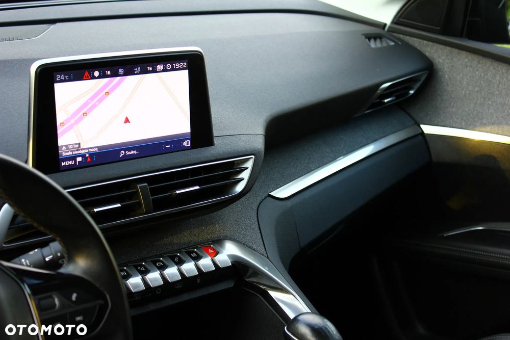 Peugeot 5008 1.5 BlueHDi Allure S&S - 27