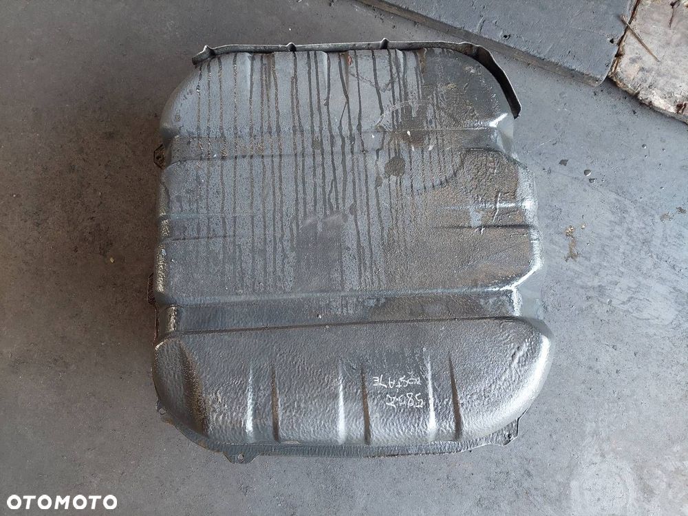 BAK ZBIORNIK PALIWA + POMPKA METALOWY KIA CEED I 2.0 CRDI 31110-1H900 - 3