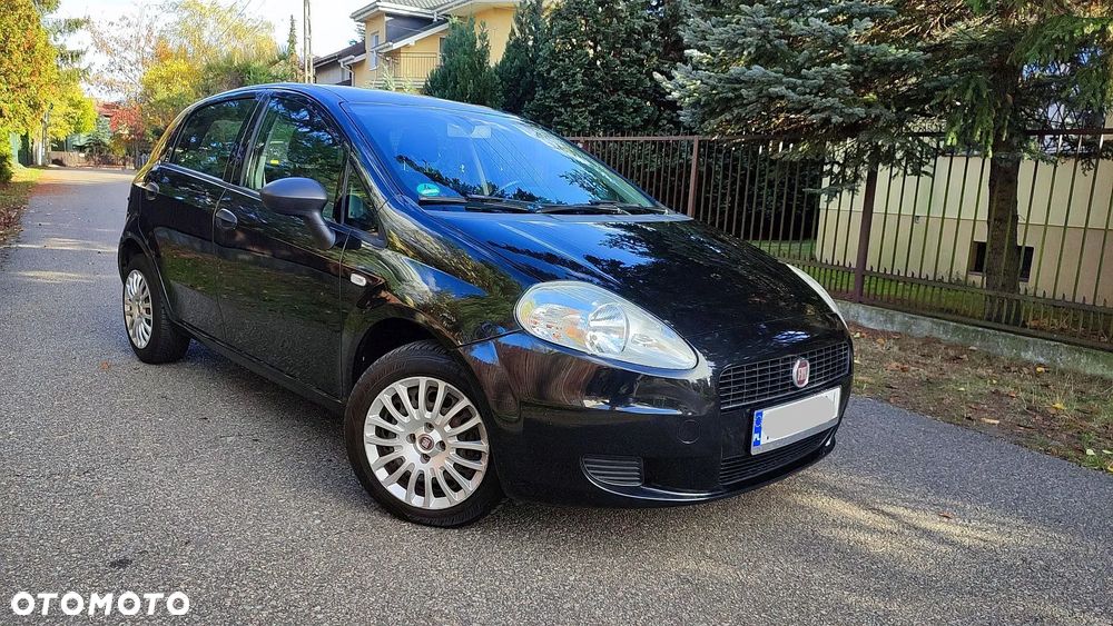 Fiat Grande Punto Actual 1.2 8V Estiva - 22
