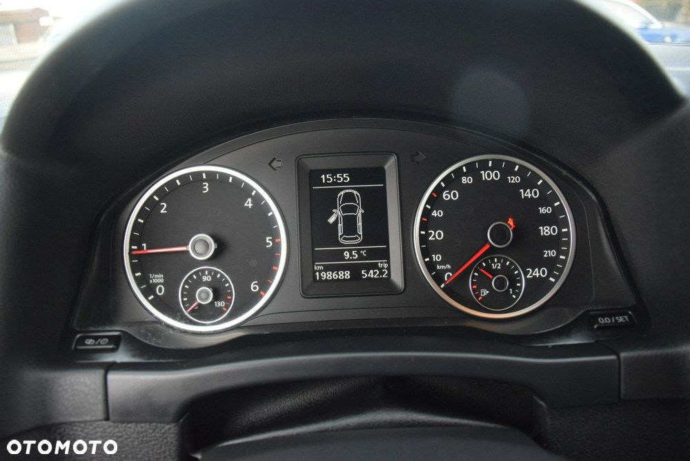 Volkswagen Tiguan 2.0 TDI SCR BlueMotion Technology Trend & Fun - 34