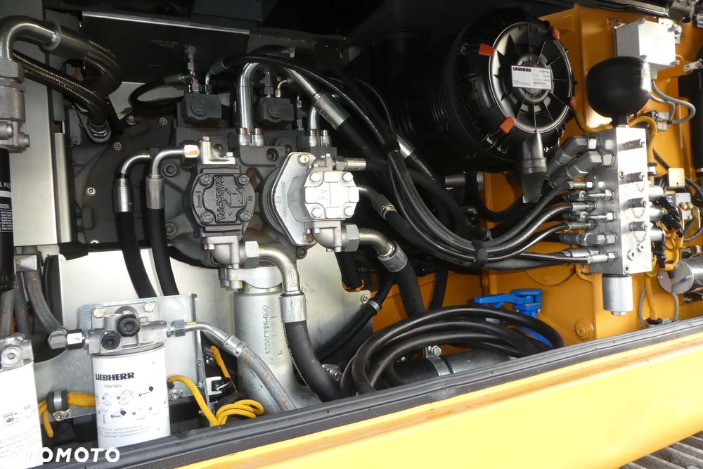 Liebherr R 922 LC SPROWADZONY - 15