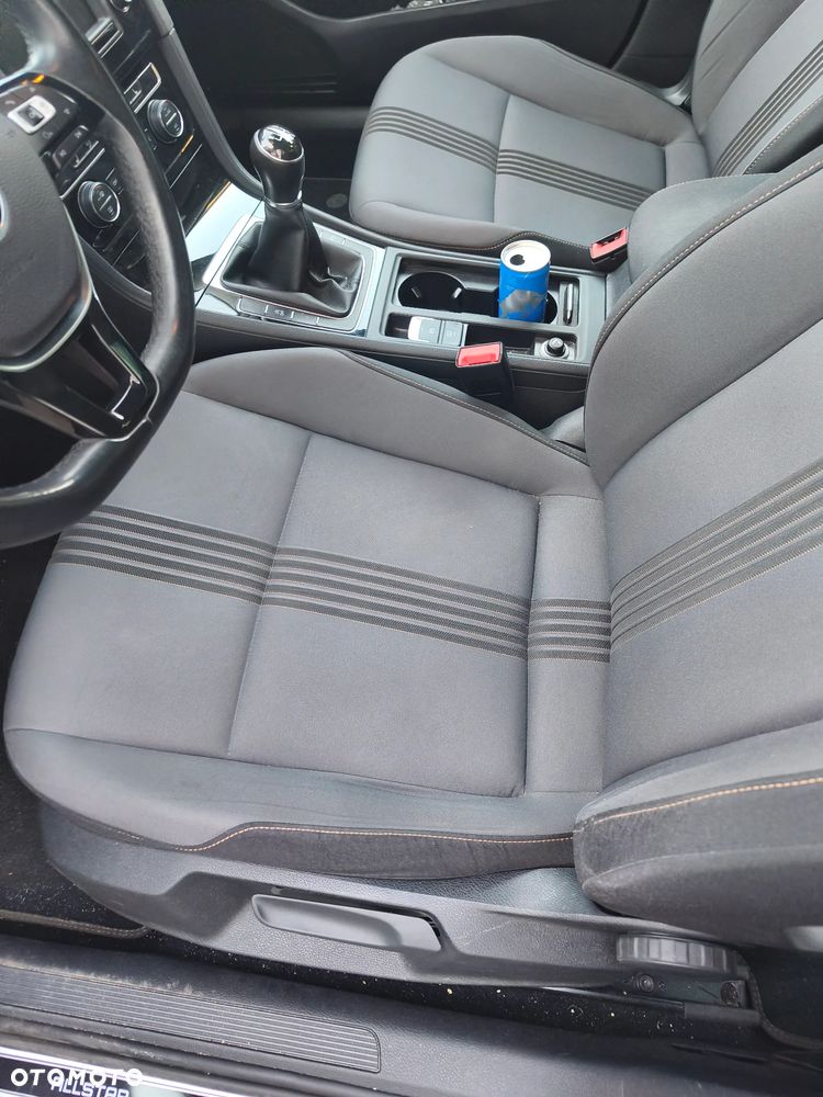 Volkswagen Golf 2.0 TDI BlueMotion Technology Allstar - 11