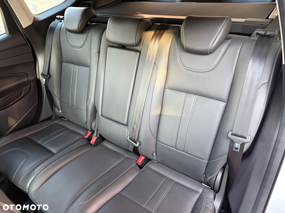 Ford Kuga 2.0 TDCi 4x4 ST-Line - 22