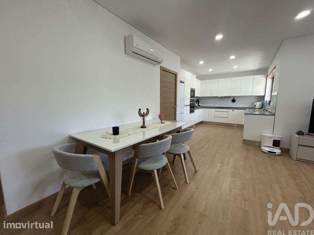 Apartamento T3 em Nelas de 124 m2 - Grande imagem: 3/25
