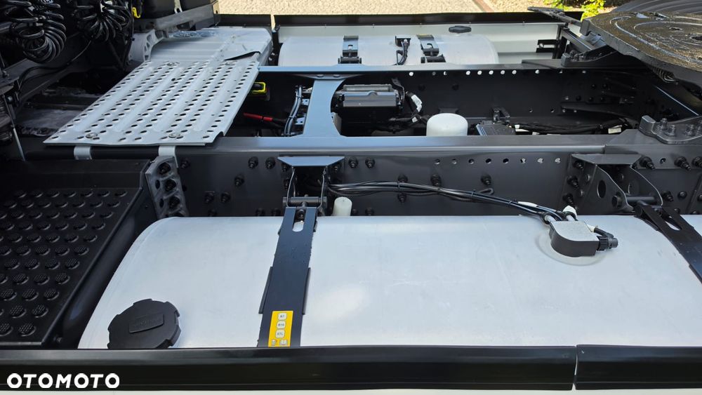 Volvo ///FH///500///2022///GLOBETROTTER/// XXL///FULL LED///VIRTUAL COCPIT/// TABLET///KLIMATYZACJA POSTOJOWA/// ZABUDOWY MIĘDZYOSIOWE///WAGA/// KAMERA///STAN BARDZO DOBRY - 18