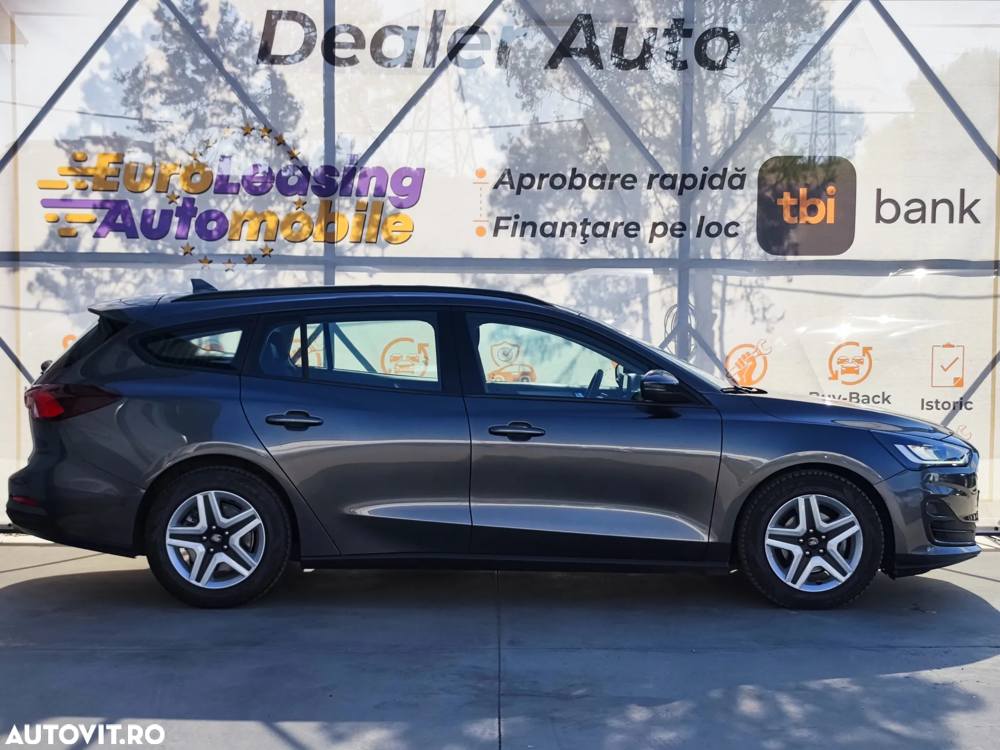 Ford Focus Turnier 1.5 EcoBlue Start-Stopp-System Aut. ACTIVE - 4