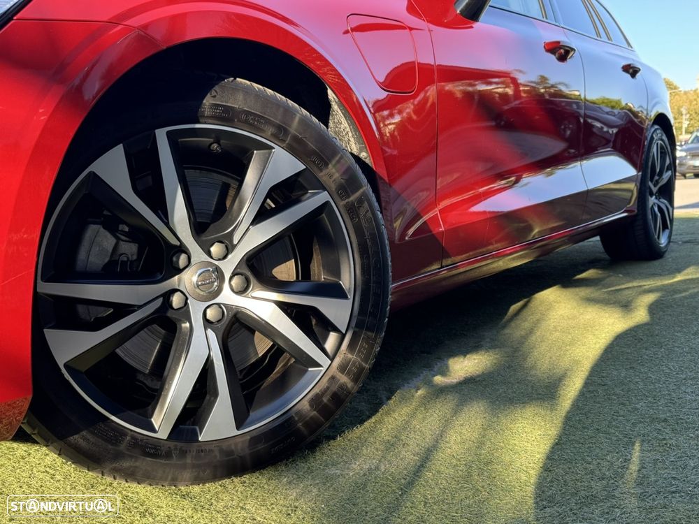 Volvo V60 2.0 T6 AWD TE R-Design - 6