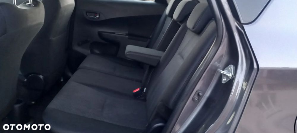 Toyota Verso S 1.33 VVT-i - 8
