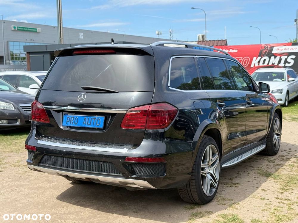 Mercedes-Benz GL 350 BlueTEC 4-Matic - 5