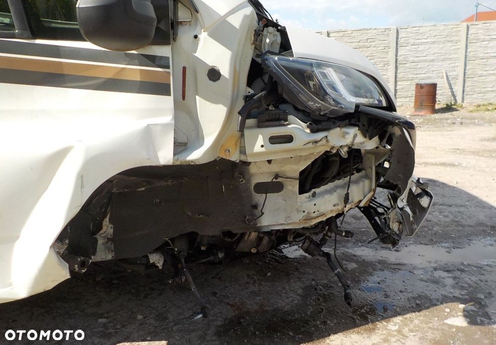 Carthago C-Tourer - 11