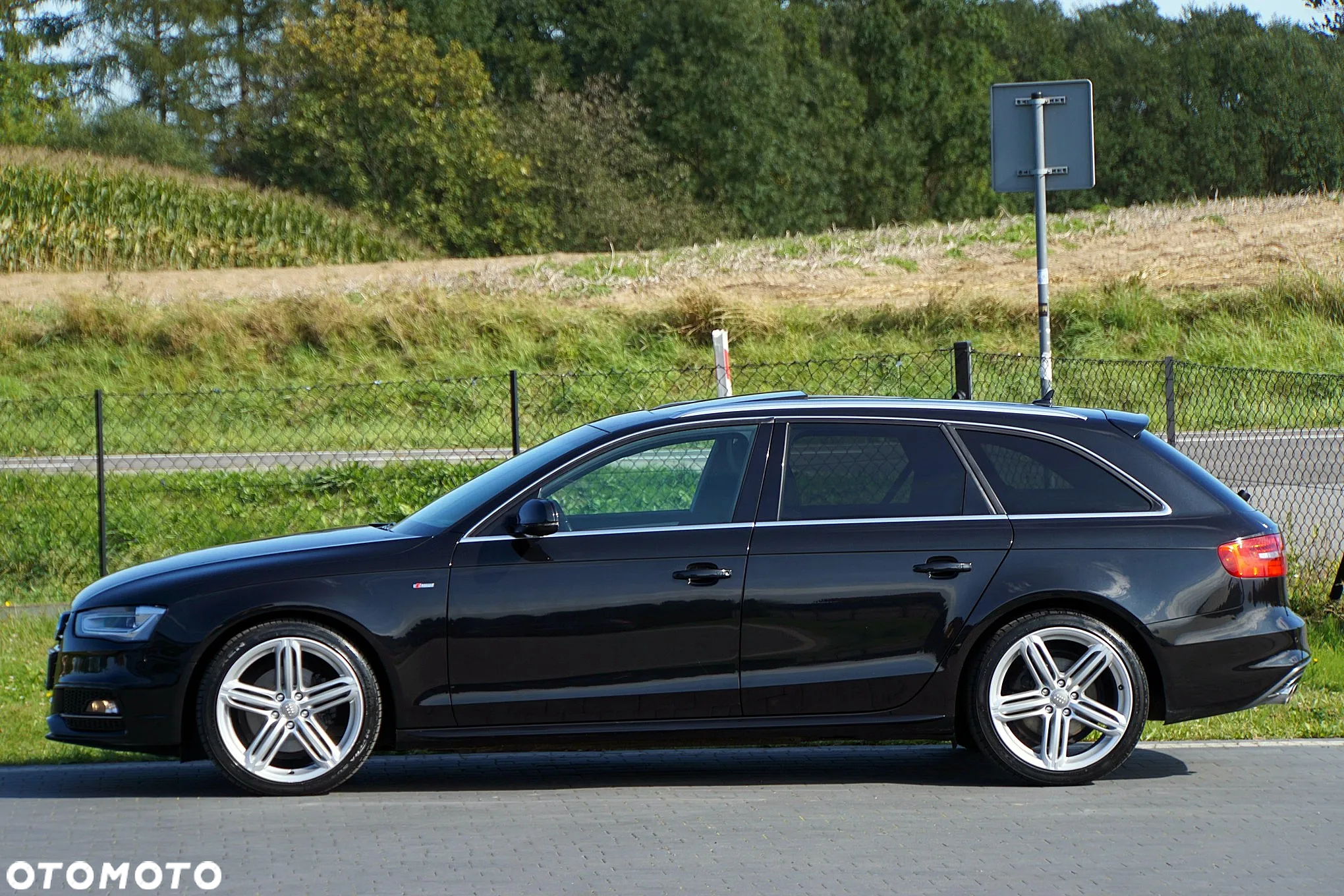 Audi A4 - 12