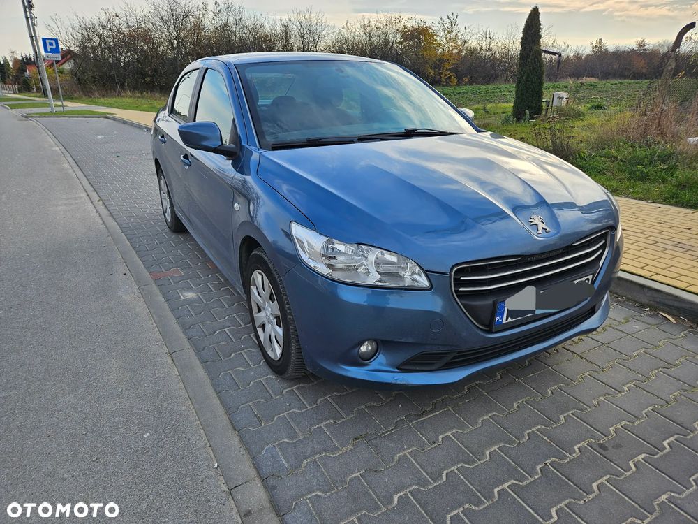 Peugeot 301 1.2 Pure Tech Active - 5