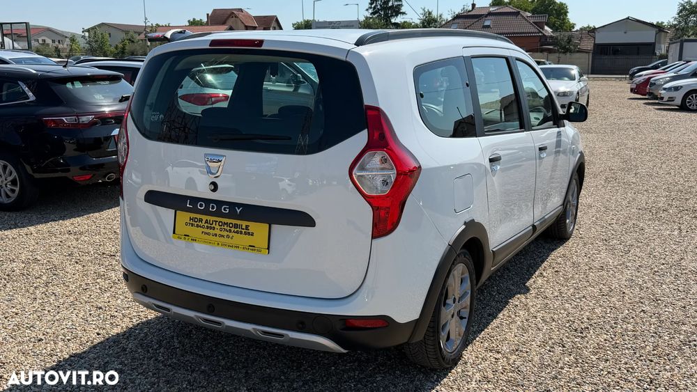 Dacia Lodgy 1.5 dCi Stepway - 21