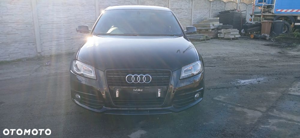 Audi A3 Sportback 2.0 TDI DPF S line Sportpaket (plus) - 2