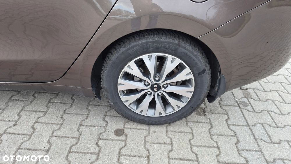 Kia Ceed 1.6 GDI Smart Plus DCT - 11