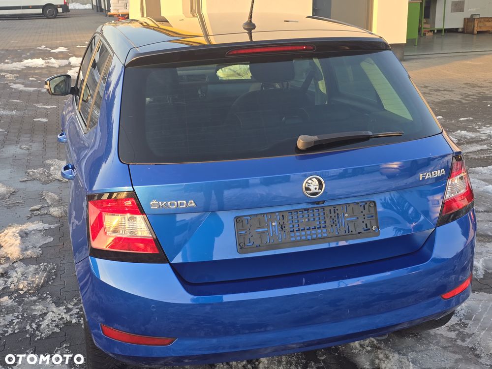 Skoda Fabia 1.0 MPI Edition - 3