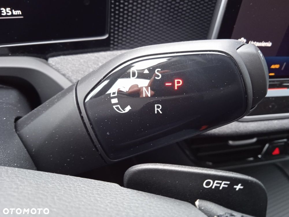 Volkswagen Passat - 18