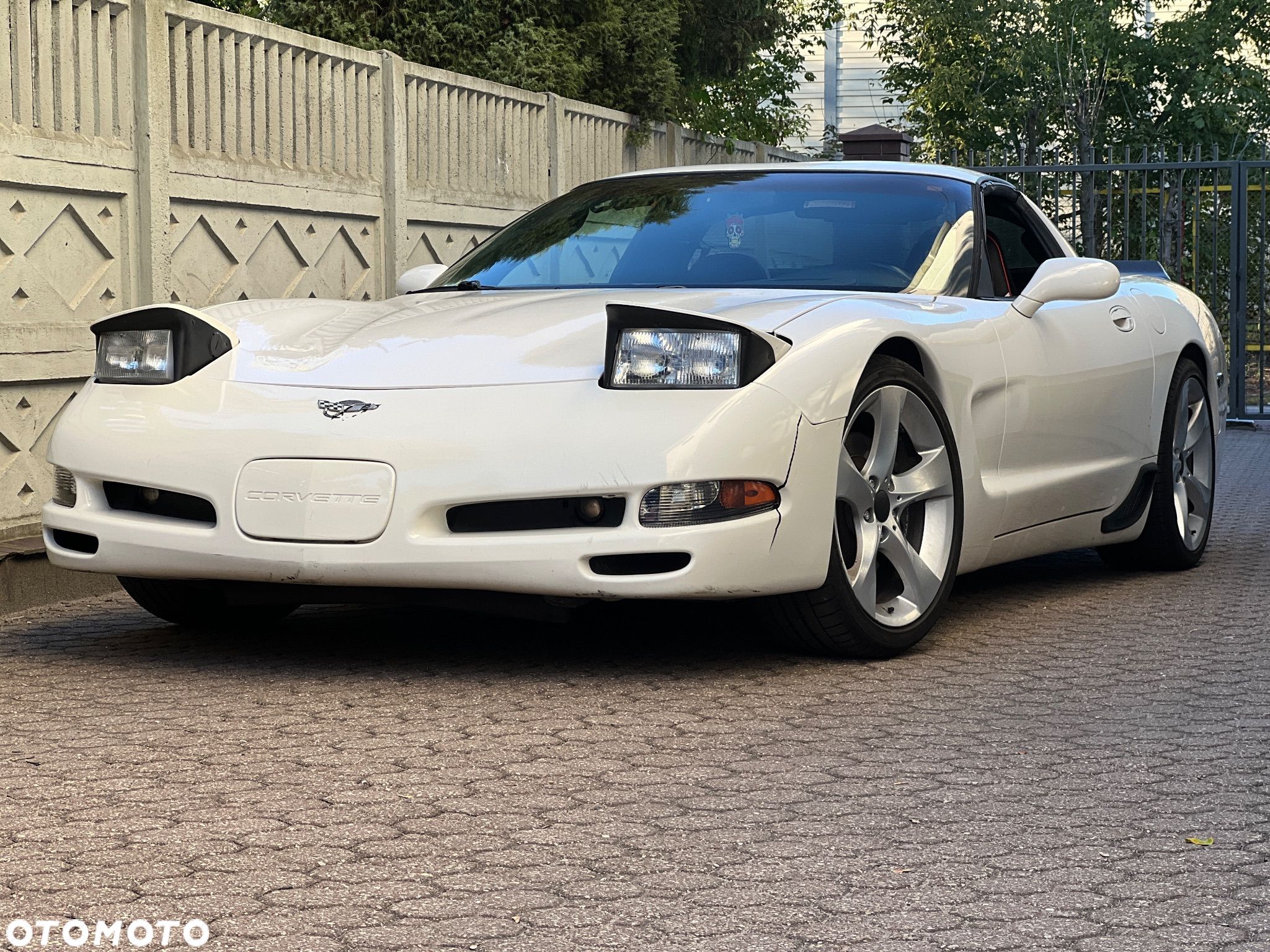 Chevrolet Corvette - 1