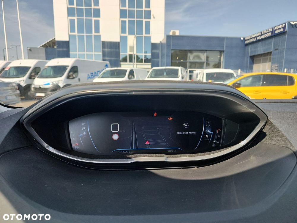 Peugeot 3008 1.2 PureTech Allure - 9