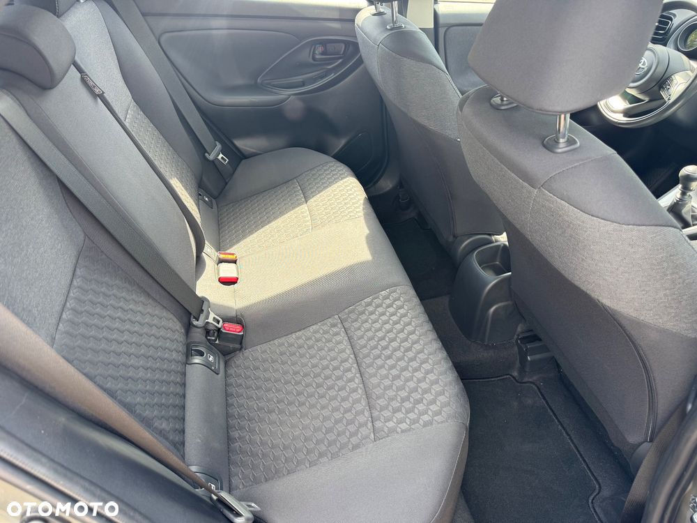 Toyota Yaris 1.5 VVT-iE Elegant - 13