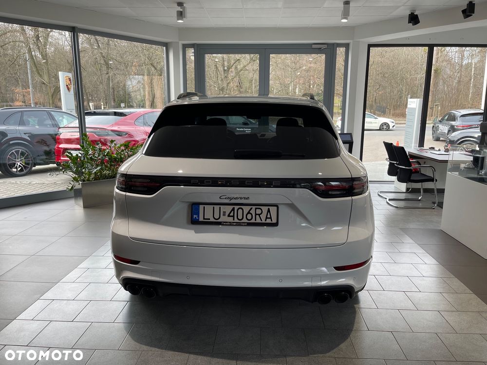 Porsche Cayenne Platinum Edition - 4