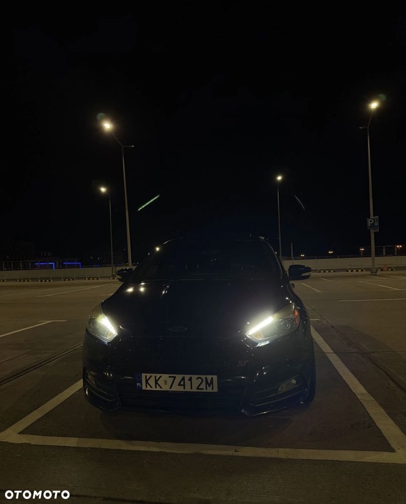 Ford Focus 2.0 EcoBoost ST-2 - 14