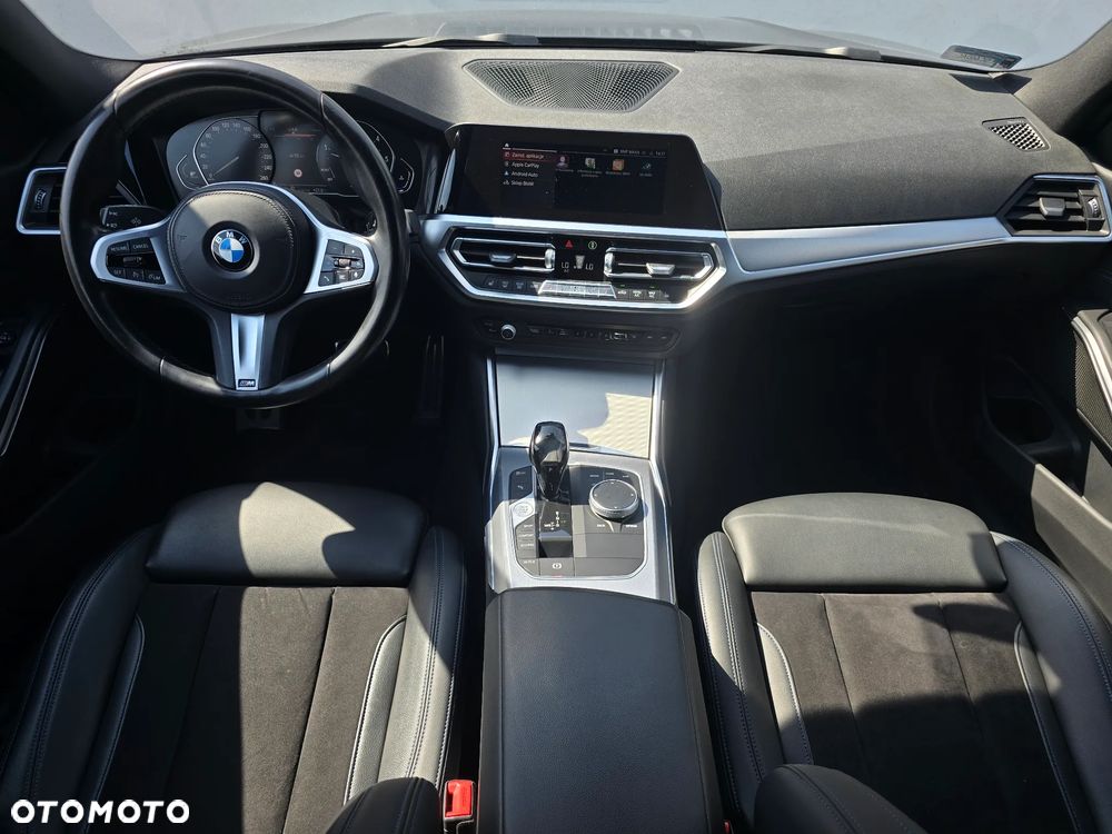 BMW Seria 3 318d M Sport - 11