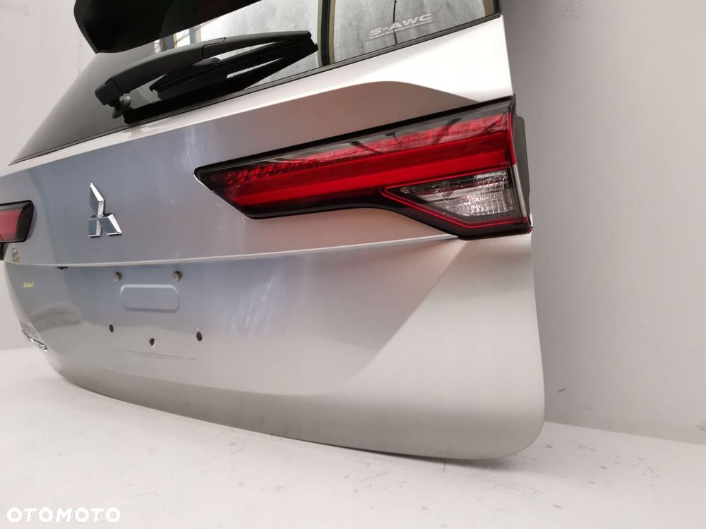 MITSUBISHI OUTLANDER IV 22- KLAPA BAGAZNIKA KOMPLETNA U25 - 7