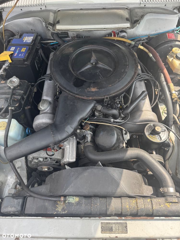 Mercedes-Benz SLC - 9