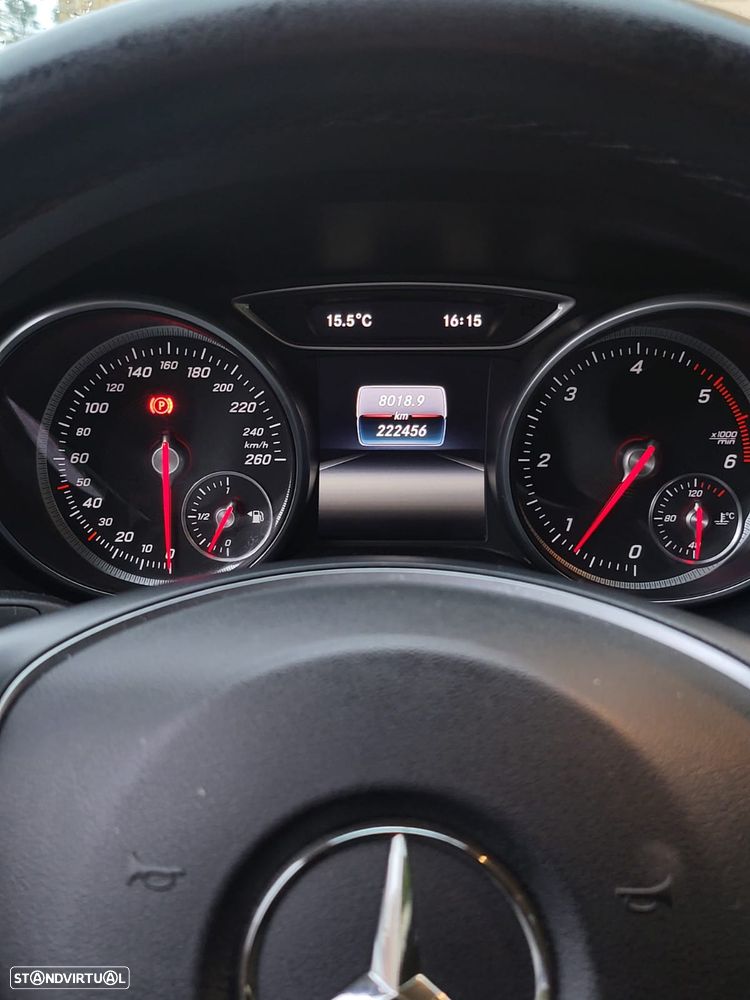 Mercedes-Benz CLA 200 (CDI) d Urban - 17